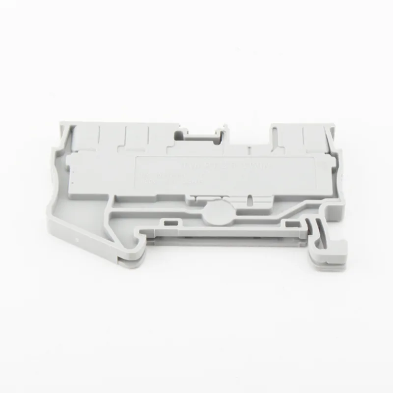 PT4 TWIN Напојување преку терминалниот блок на Din Rail